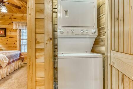 The Great Escape - Min From Parkway With Hot Tub Villa Gatlinburg Eksteriør billede