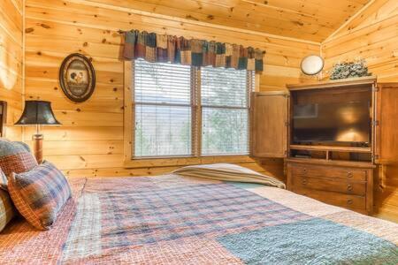 The Great Escape - Min From Parkway With Hot Tub Villa Gatlinburg Eksteriør billede